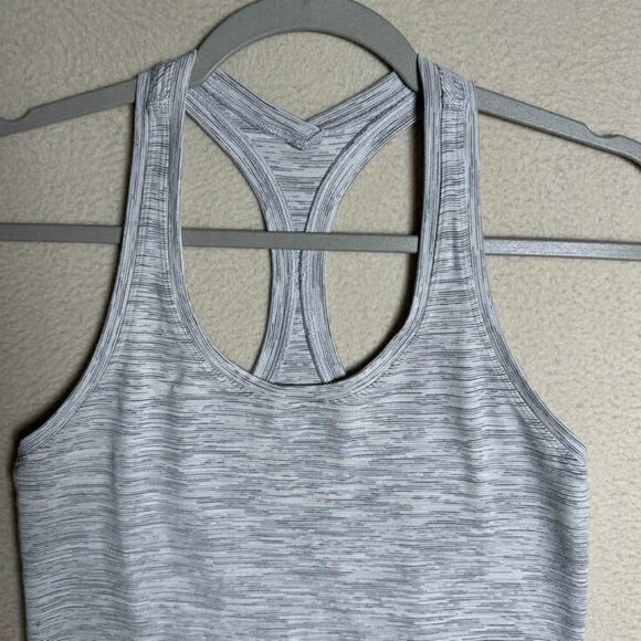 Cute Lululemon CRB Cool Racerback II Alpine White/Gray - Picture 3 of 7